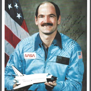 Nasa Astronauts 2 To Choose From  Autographed Official NASA 8x10 Photo&#39;s W/COA
