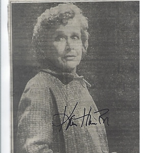 Actress Kim Hunter - &quot;Dr. Zira&quot; Planet of the Apes-A Streetcar Named Desire - Autographed News Clipping W/COA