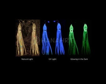 Orecchini Jelly Squid iridescenti UV attivi e si illuminano al buio