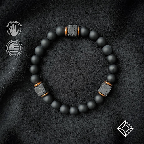 Bracelet pour homme en perles d'onyx noir mat et de pierre de lave