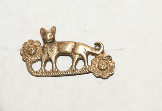 Cat and Flowers Pin (Brass Tone) - image 1
