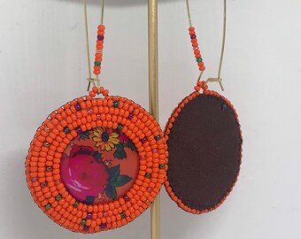 Native American beaded earrings - Orange/Multi color accents - Masaní/Floral Cabochon center