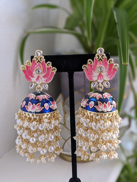 Amazon.com: Royal Bling Bollywood Aashiki 2 Style Traditional Indian  Jewelry Meenakari Jhumka Earrings for Women, Metal