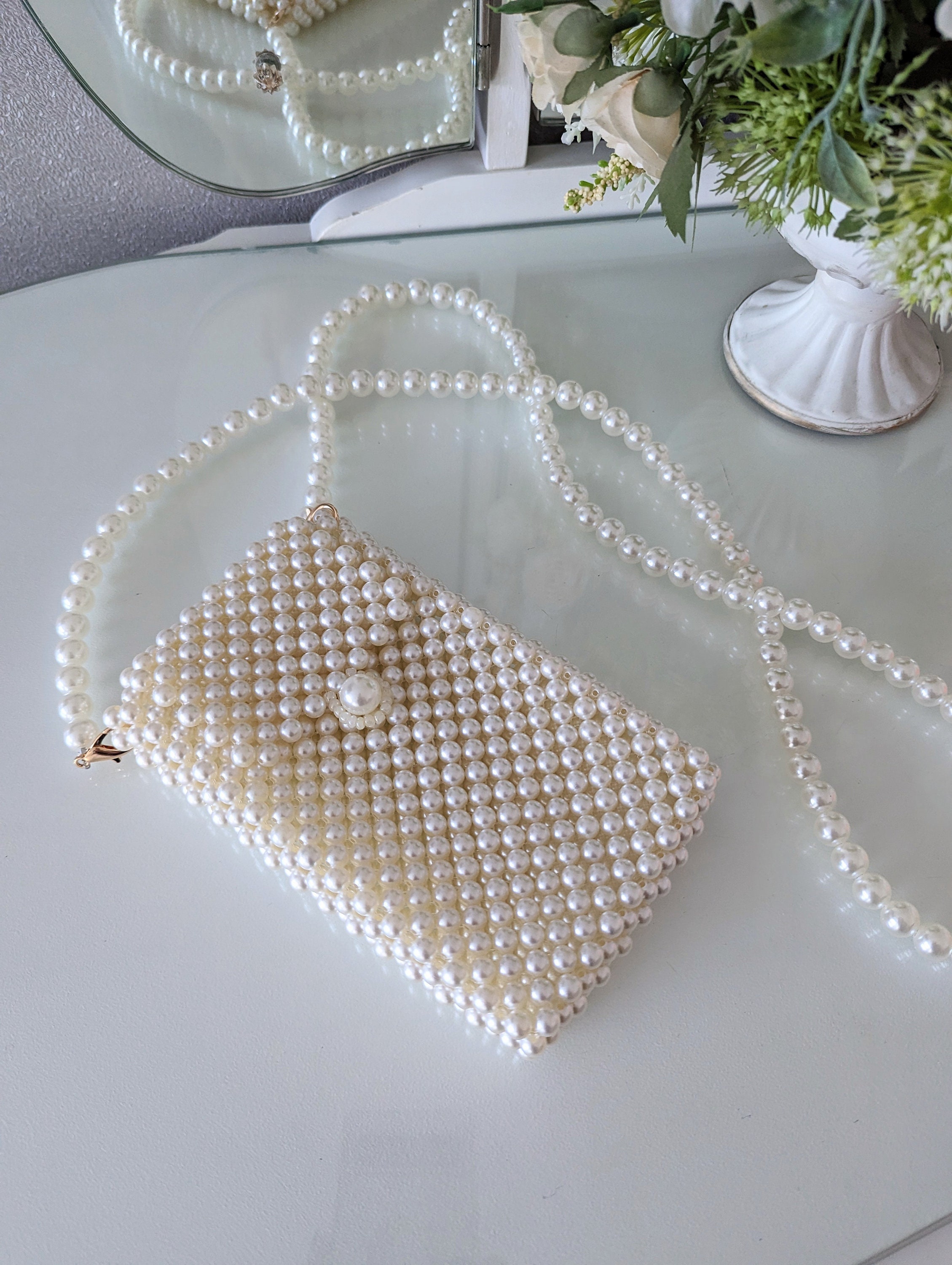 ショルダーバッグ・ポシェット Pearl phone bag \"No.5\" パール調チェーン マルチショルダーバッグ お財布ショルダー