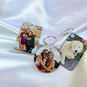 DikaGiftStudio Custom Keychain with Photo 2pcs - Double-Sided Personalized Keychain and Wooden Gift Box - Gift for Boyfriend - Gift for Him Photo Keyring