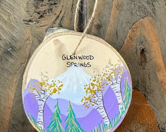 Fall Colors with Gold Leaves Wood Slice Christmas Ornament: Customizable Mountain Town Wood Slice Art, Name Drop Your Mountain Town or Place
