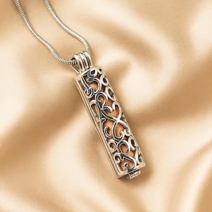 Cremation Jewelry Urn Necklace for Ashes Necklace - Dog Urn, Cat Urn, Urns For Human Ashes Personalized Necklaces for Ashes For Women or Men Rose gold