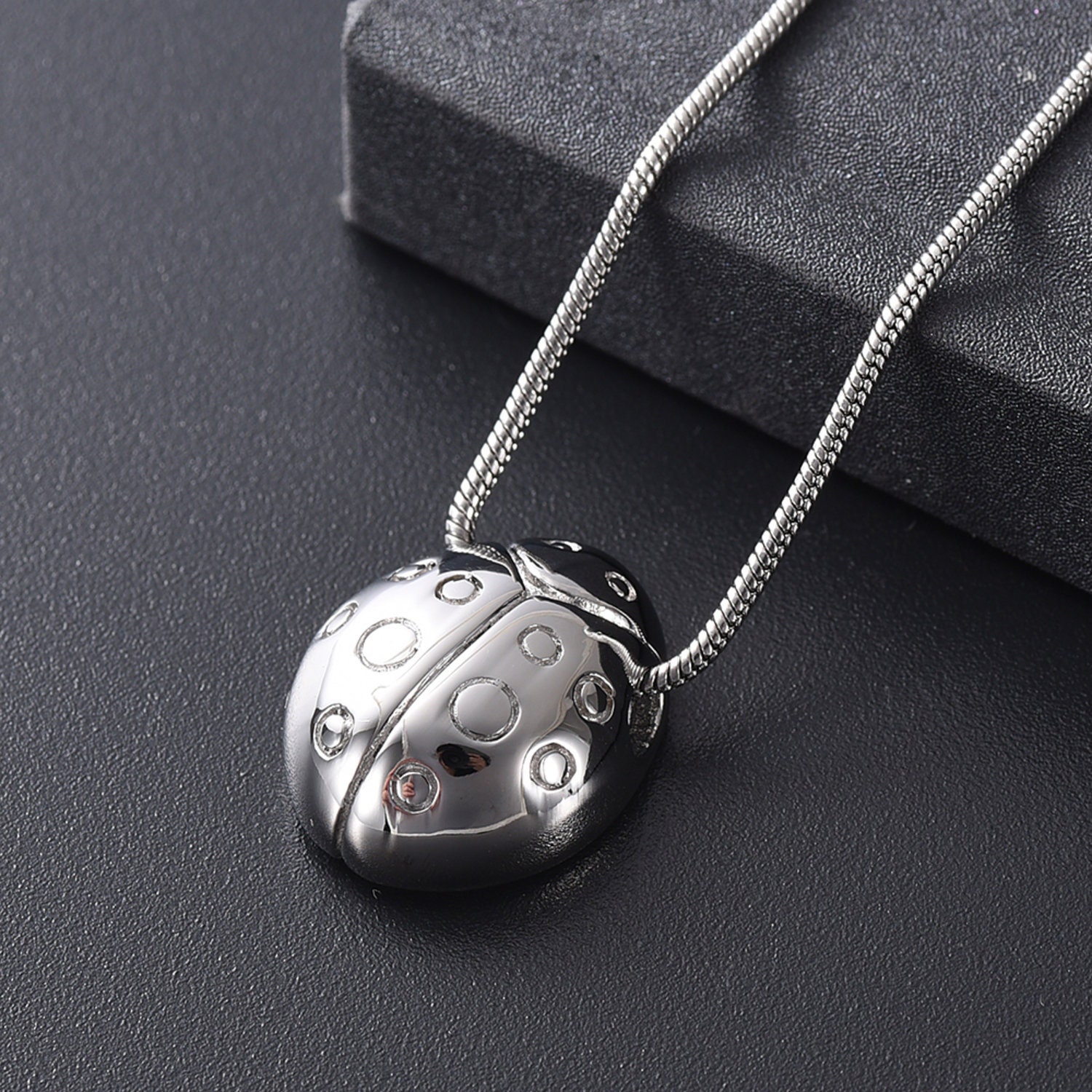 Personalized Lady Bug Cremation Jewelry for Ashes ashes Holder for
