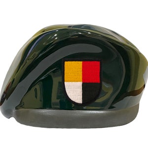U.S. Army 3rd Special Forces Group Ceramic Green Beret With Flash Beret-Veteran Owned Business