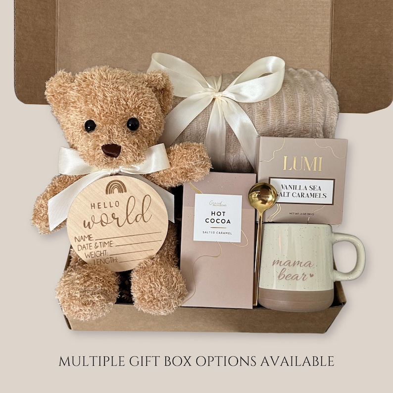 New Mom Gift Box, Baby Shower Gift, Mom and Baby Gift Set, Newborn Gift, Postpartum Care Package, Gender Neutral Gift for New Mom, Baby gift, Unique Newborn Baby Gift, Congrats Expecting Mommy Daddy Basket, Pregnancy Announcement Gift Announcing Future Mom Dad To Be, Christmas Xmas Holiday Gift, Postpartum Care Package, Gender Neutral Set - Giftella