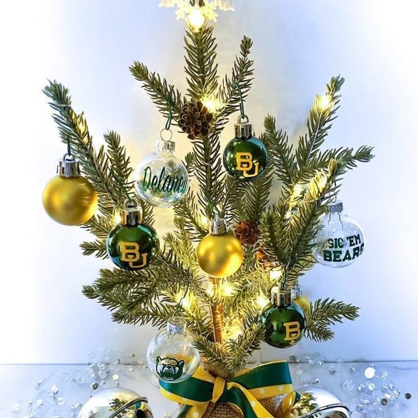 Baylor University mini Christmas tree