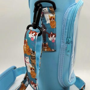 Katzen & Hunde Wasserflasche Tragetasche mit verstellbarem Gurt und mit einer klaren Tasche außen, um Ihr Handy zu halten -zum Wandern, Fitnessstudio, Skaten