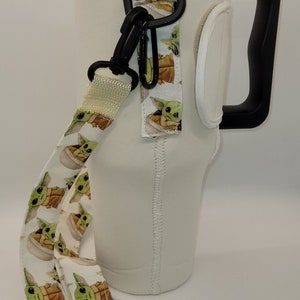 Water Bottle Carrier Bag with Adjustable Strap – Perfect for Hiking, Gym, and Skating