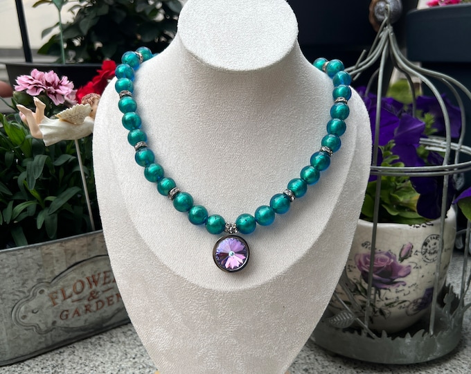 Murano glass green beaded women's necklace, Swarovski element pendant, Ø 12.0 mm, length 45.00 cm