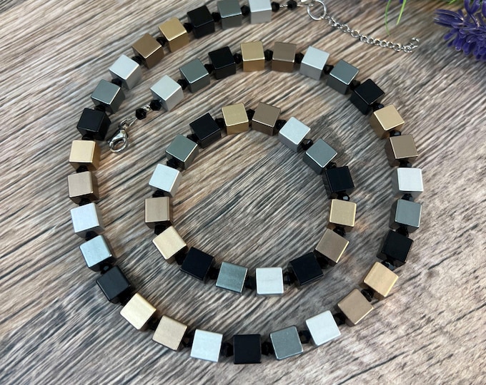 Women's necklace, aluminum cube chain, silver/gold; Men's cube necklace, anodized aluminum, cube chain 8 x 8 mm, black