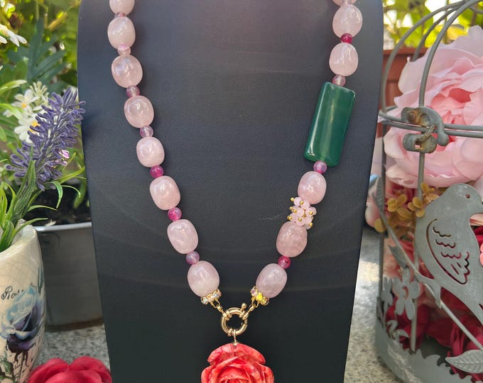 Women's Rose Quartz Beaded Necklace, Rose Pendant, Handmade Elegant Jewelry, Lobster Clasp, Gold-Colored Elements, Agate