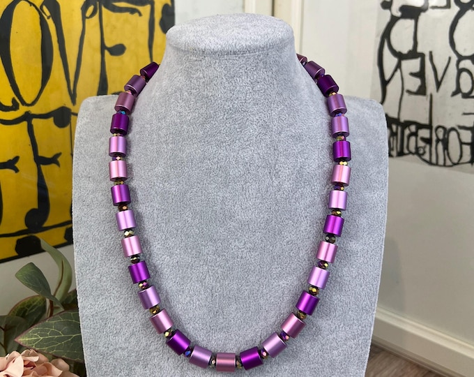 Violet Rose women's necklace with anodized aluminum beads, 10mm diameter beads, necklace, length 43cm to 51cm, unisex