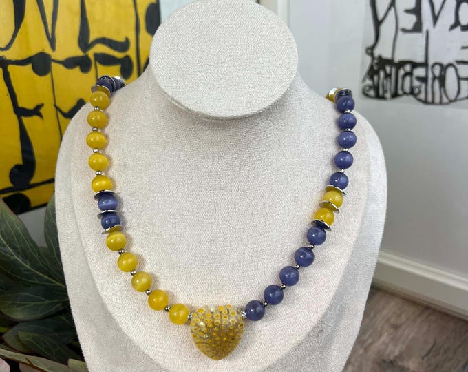 Cat's eye pearl necklace women men blue, pearls Ø10, 51 cm long, necklace, stainless steel snap clasp, silver, yellow heart pendant