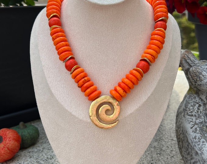 Orange howlite beaded women's necklace, handmade, 46.00 cm long, Ø 16.00 mm, magnetic clasp, pendant