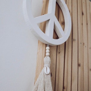 Peacezeichen | Homedecor | Wandbehang | Holz Wandbehang | Wanddekoration | Handmade | Makramee | Kauri Muschel