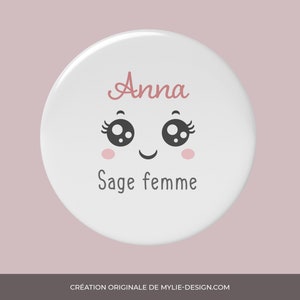 Badge personnalisable Visage Rose