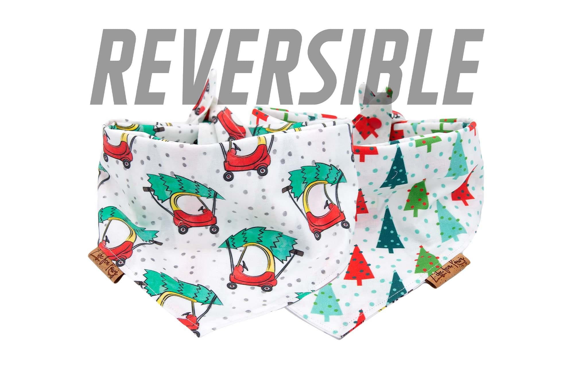 クリスマス犬用バンダナ - クリスマスツリーのバンダナでドライブ