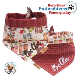 Omkeerbare cowboylaarzen hondenbandana – stropdas en drukknoop – aangepaste naam – westerse print en rode stip – gepersonaliseerd cadeau voor huisdieren