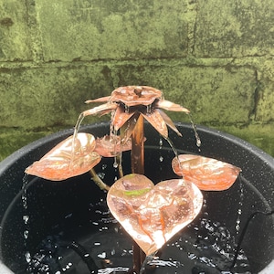 Fountain Copper Bird Bath Lily Lotus Water Design for Garden, Outdoor Yard Décor, Pollinator Friendly Bird Feeder Bowl, solar pump