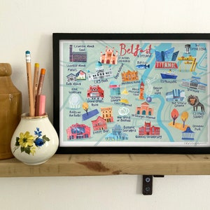 Belfast Illustrated Map.Irlande du Nord. Giclee Print Belfast. Illustration Art Belfast. Belfast art mural Belfast. Carte dessinée à la main