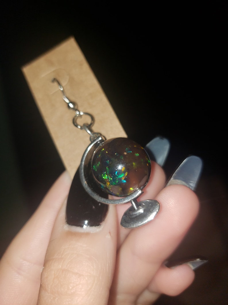 Globe single earring