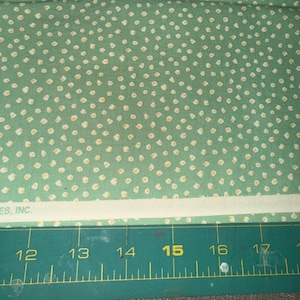 Fat Quarter Aunt Grace 30’s Reproduction Print by Judie Rothermel for Marcus Brothers Cotton Fabric