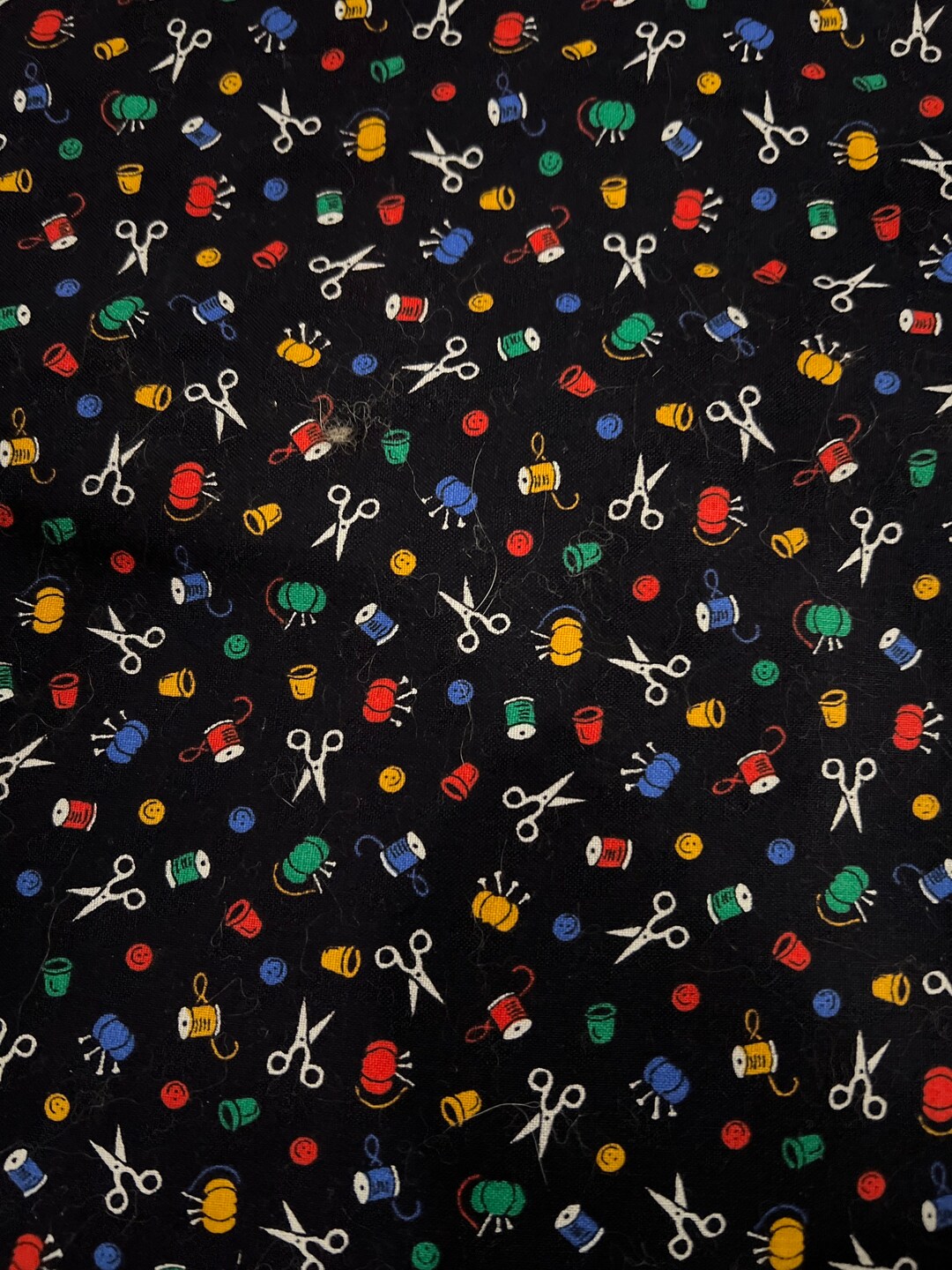 1/2 Yd Vintage Allover Print Sewing Notions Thread Scissors Cotton ...