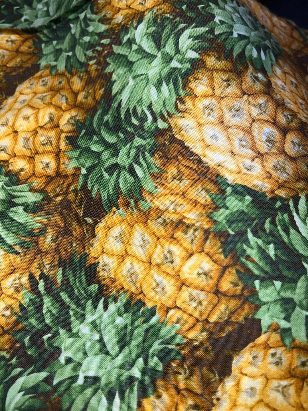 18” Kyle’s Marketplace” Pineapple Print Cotton Fabric for RJR Fabrics ...
