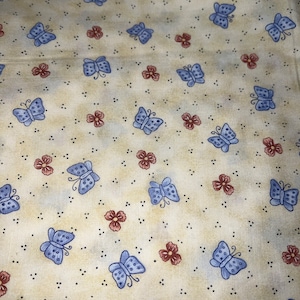 1/2 yd « Cabbage Rose Collection » Impression Papillon par Barbara Brandenburg pour In the Beginning Fabrics