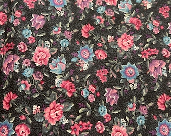 1/2 yd Vintage Allover Floral Print Calico Cotton Fabric