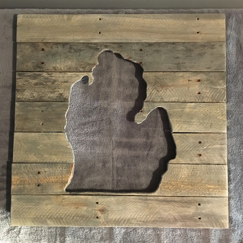 Michigan Pallet Sign