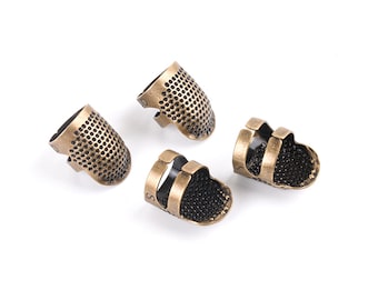 2pcs Retro Handworking Couture Thimble Finger Protector Metal Thimble Ring