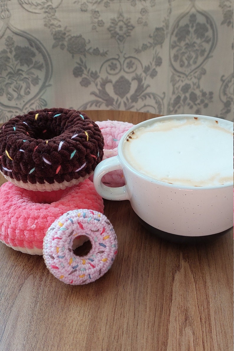 Häkelanleitung für Donuts, Amigurumi-Donuts, Häkelanleitung für Donuts, PDF-Häkelanleitung, Häkelanleitung für Donuts als Schlüsselanhänger Bild 8