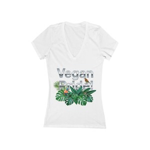 Vegansk Pride V-ringad T-shirt — "Designa dina värderingar, designa din framtid"