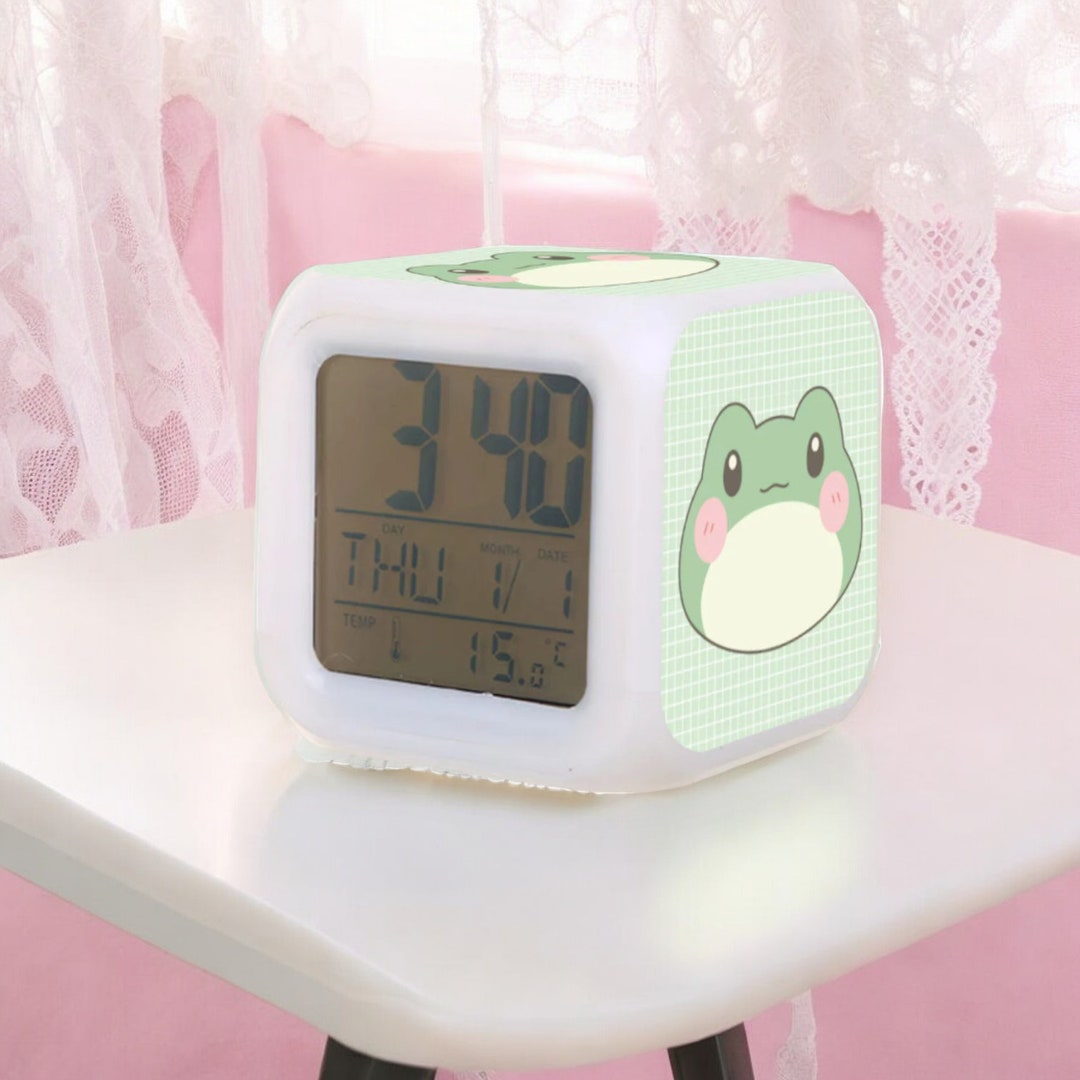 Cute Green Frog Alarm Clock - Frog Decor for Dorm Room & Back to School ...