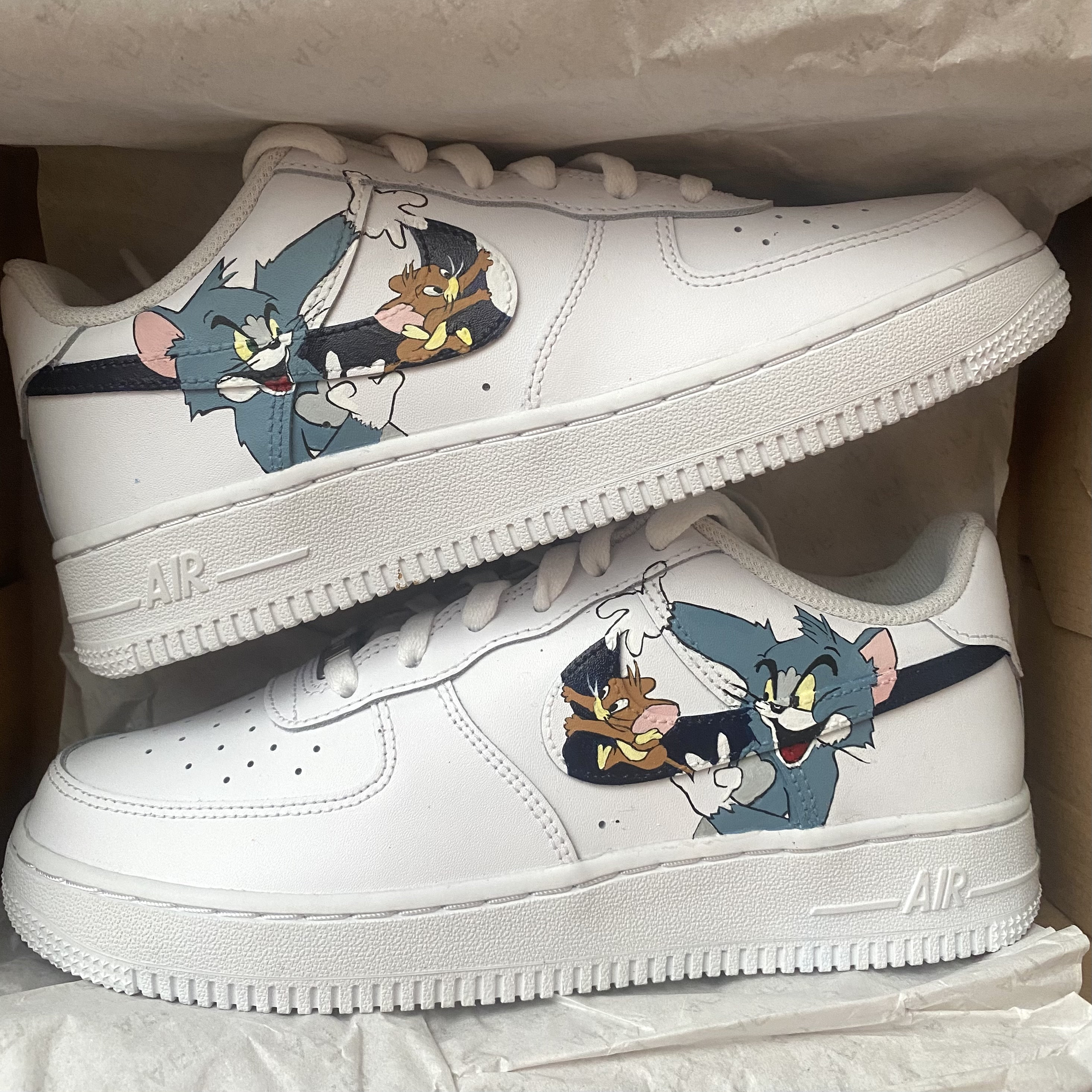 tom and jerry custom air forces