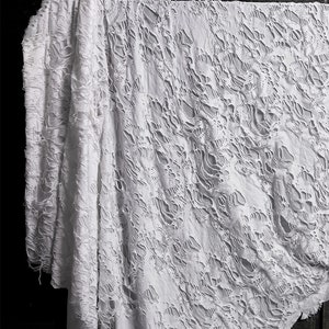 Tricot extensible noir Tricot en lambeaux Tissu vieilli Tissu design Tissu élastique composite texturé 3D Au mètre D604 Blanc