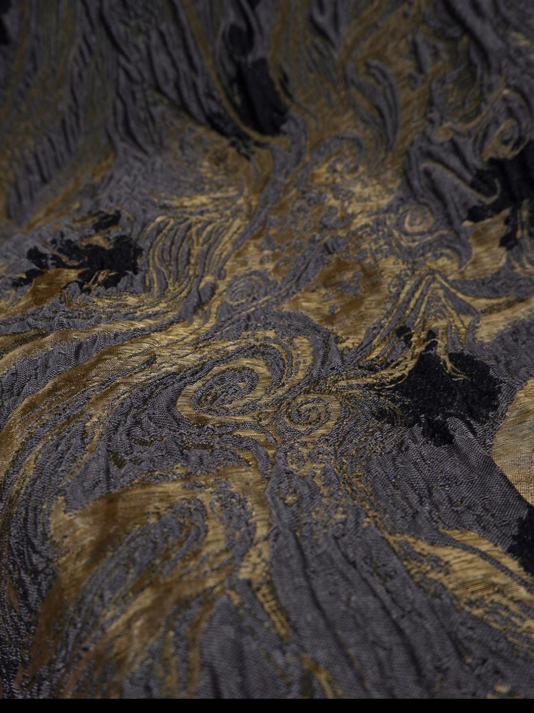 Guilded Pattern Jacquard Fabric, Embossed Fabric, Gilded Fabric, Mountain-river Vein ...