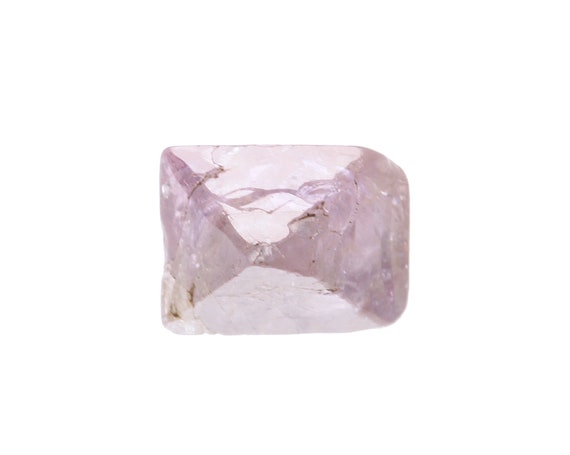 Spinel ("floater") / Locality - Mogok Valley, Mogok Township, Pyin-Oo-Lwin District, Mandalay Region, Myanmar (Burma)