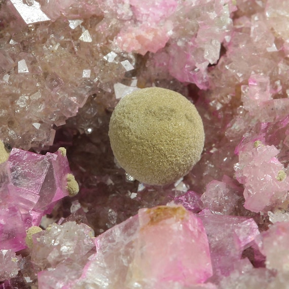 Kolwezite (rare) with Cobaltoan Calcite / Locality - Musonoi Mine, Kolwezi, Katanga, Democratic Republic of Congo (Type Locality)