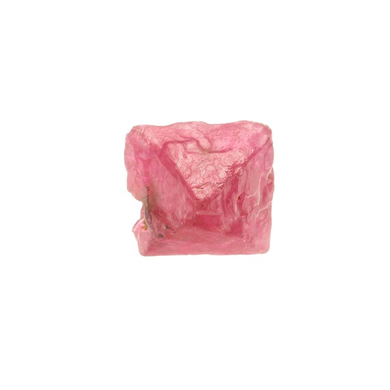 Spinel / Locality - Mogok Valley, Mogok Township, Pyin-Oo-Lwin District, Mandalay Region, Myanmar (Burma)