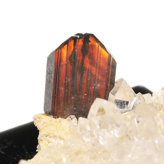 Brookite with Quartz / Locality - Kharan District, Balochistan, Pakistan