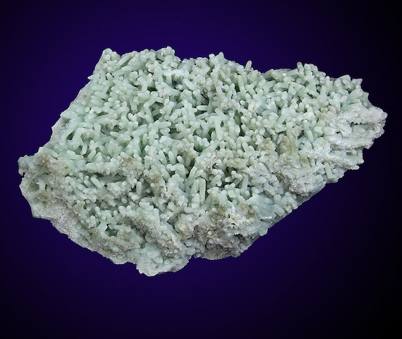 Prehnite (unusual “fingers”) / Locality - Balochistan (Baluchistan), Pakistan