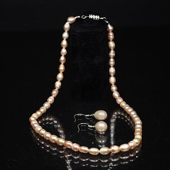 Freshwater Pearl Necklace and Earring Set