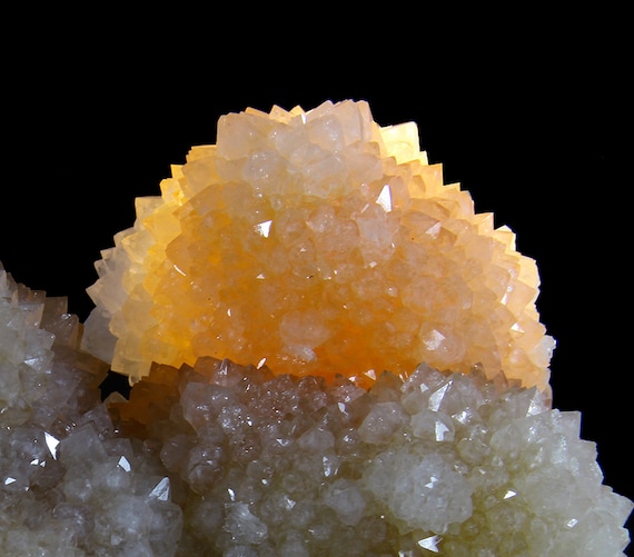 Quartz / Locality - Vein Outcrop, Dawn of Day (Sunshine) Mine, Cement Creek, Red Mountain District, San Juan County, Colorado